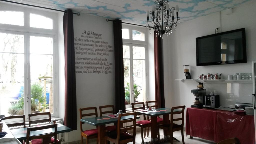 Hotel De Paris Charleville-Mézières Εξωτερικό φωτογραφία