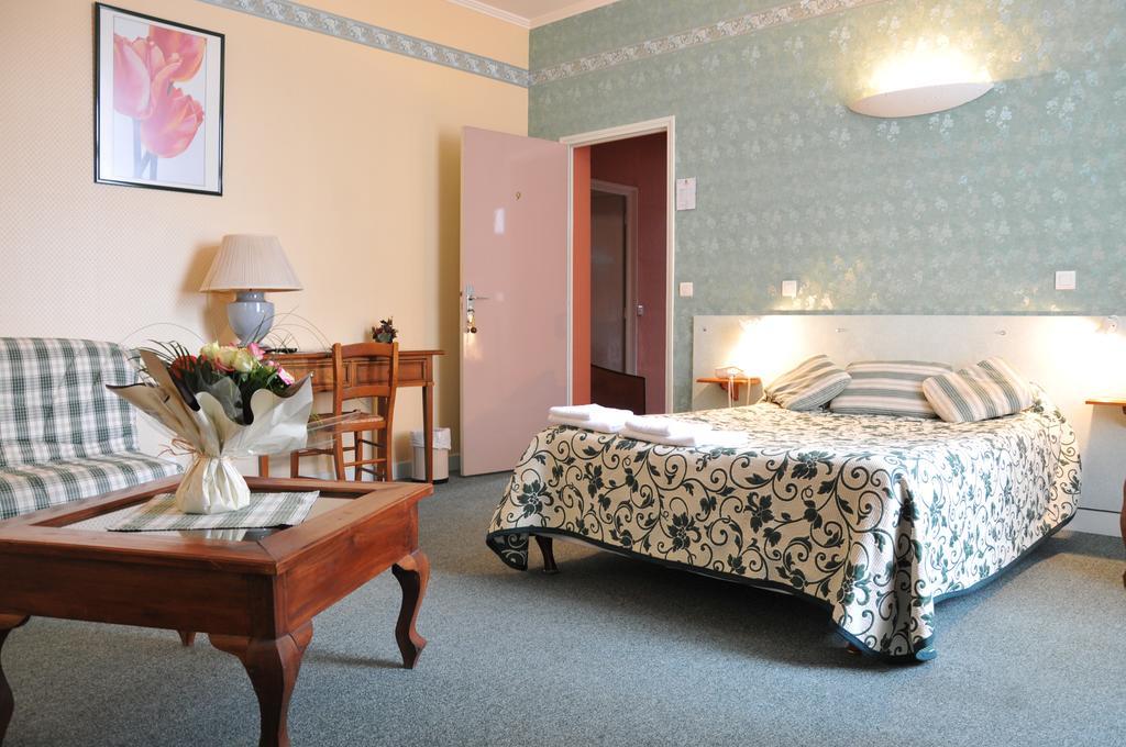 Hotel De Paris Charleville-Mézières Εξωτερικό φωτογραφία