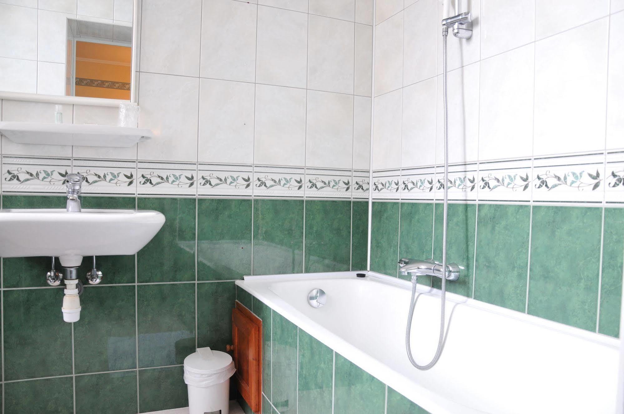 Hotel De Paris Charleville-Mézières Εξωτερικό φωτογραφία