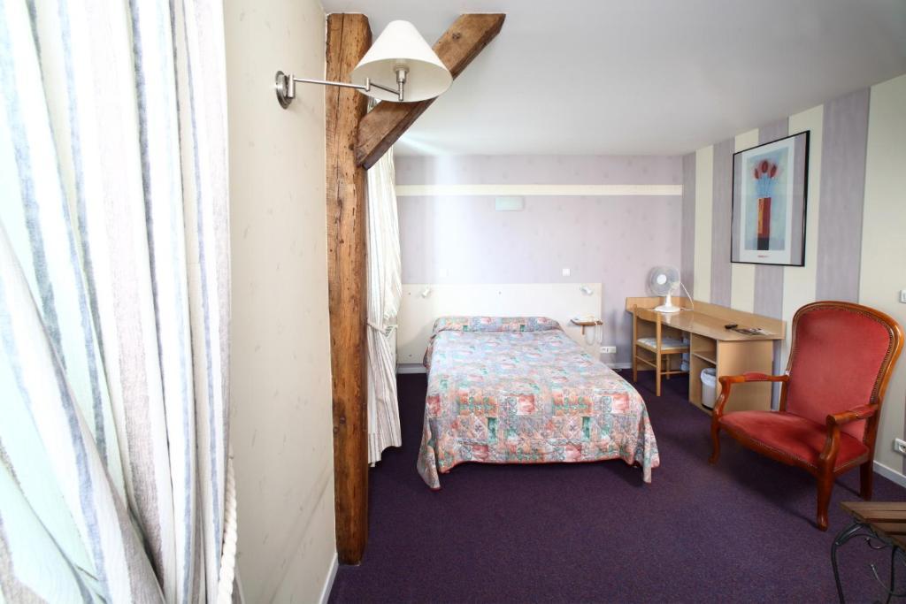 Hotel De Paris Charleville-Mézières Δωμάτιο φωτογραφία